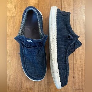 GUC Hey Dude Wally Stretch Sox Men's 13 Navy Slip-On Boat shoes Summer Beach
